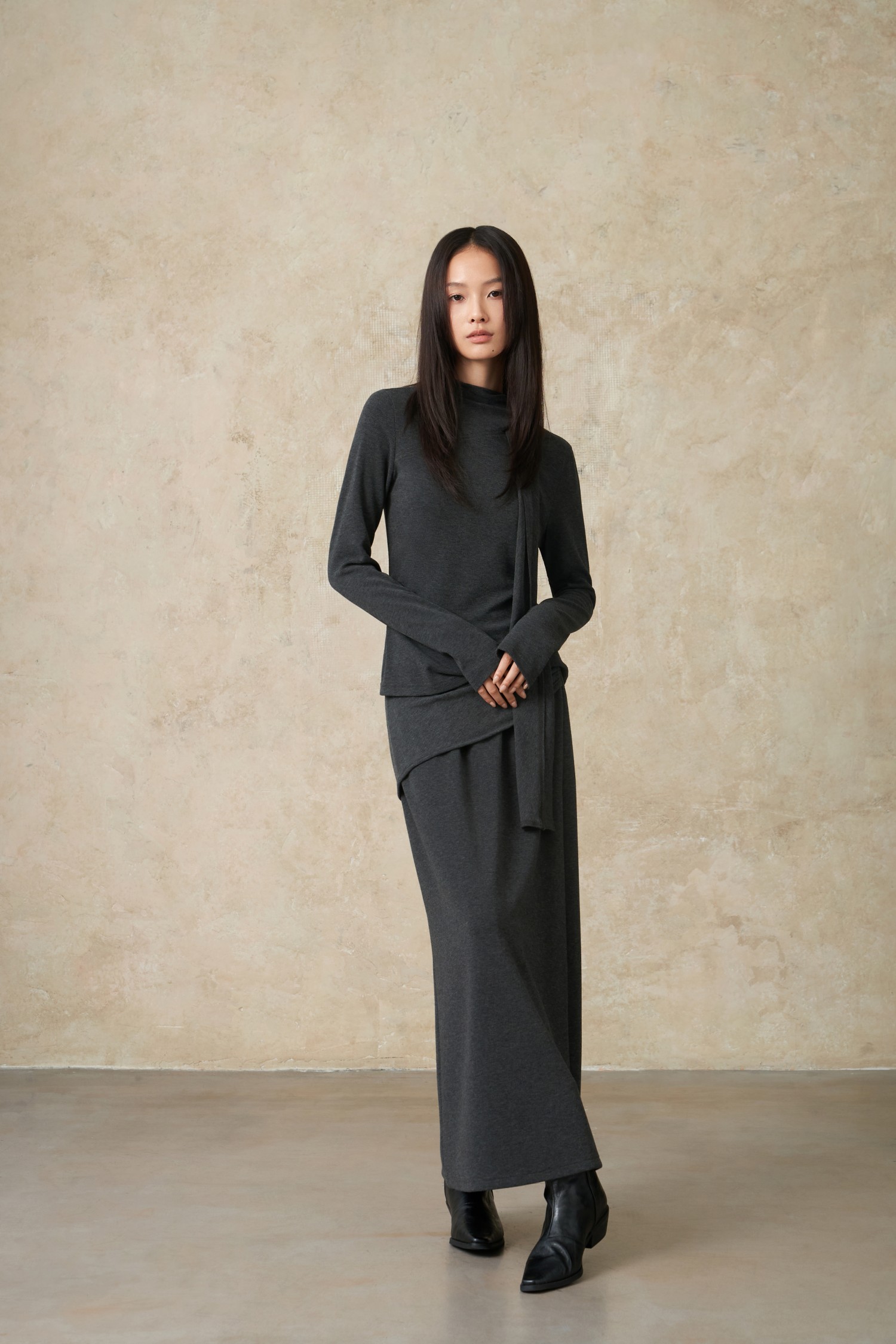 Coat M5D1A9069 Long skirt M5D8Q9061