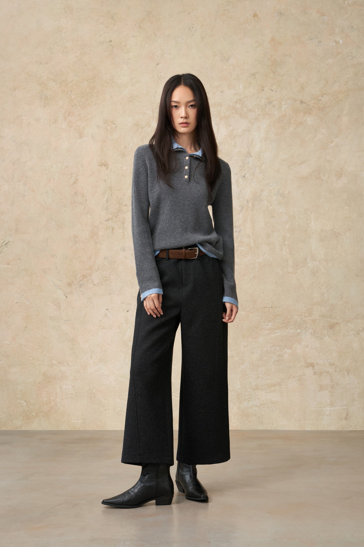 Sweater O5D3Z9576 Pants M5D2K9055